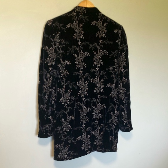 Dana Buchman Vintage Rayon Viscose Silk Blend Black Floral Embroidery Jacket - Picture 8 of 9